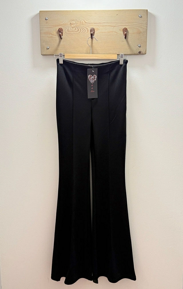 PANTALON NEGRO CAMPANA